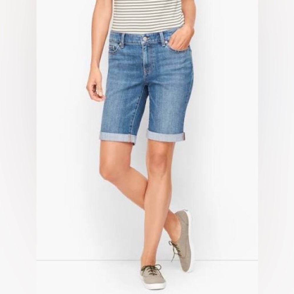 Talbots Girlfriend 7.5” Denim Shorts Size 2P